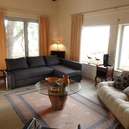 Βίλα In With Private Pool